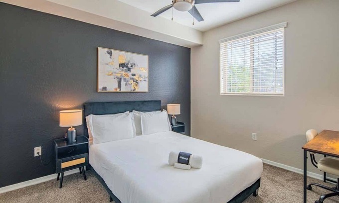 Tempe Apartment | ASU Sloan Pk Mill Ave Parking W/D Gym Pool