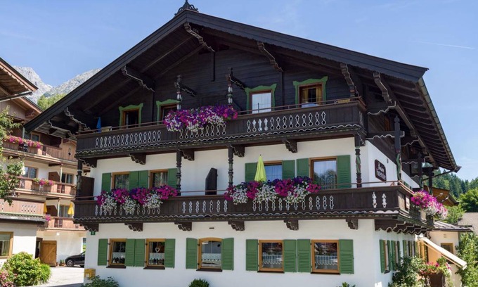 Scheffau am Wilden Kaiser Hotel | 23 m² Hotel ∙ 1 bedroom ∙ 3 guests