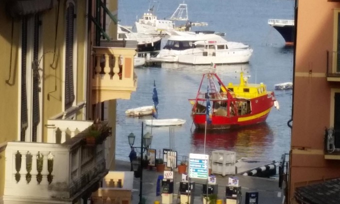 Santa Margherita Ligure Apartment | AT THE PORT OF SANTA MARGHERITA [A/C, wi-fi, sea view] CIN IT010054C2CJKQENH4