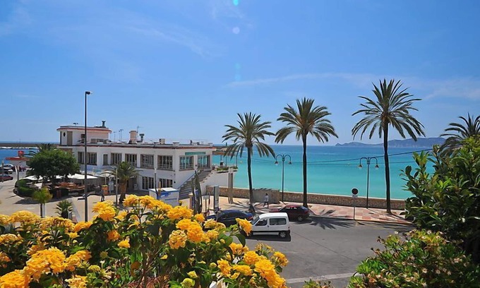 Aduanas Apartment | Atarazanas by Interhome