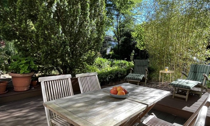 Seeshaupt Apartment | Atelier Seeshaupt Studio Apartment with Large Terrace at Lake Starnberg
