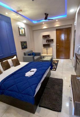 Sector 62 Apartment | Atha luxury studio