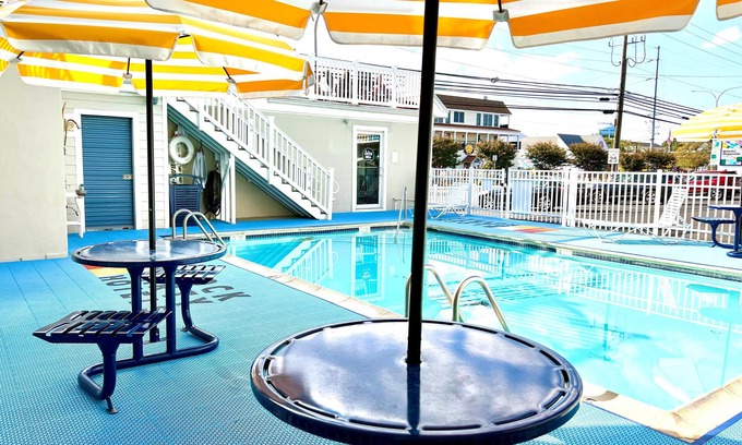 Dewey Beach Hotel | Atlantic Oceanside Dewey