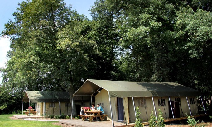 Municipality of Haaksbergen House | Atmospheric tent lodge with dishwasher, in Twente