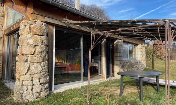 Saint-Barthelemy-le-Meil House | Au Bien Etre