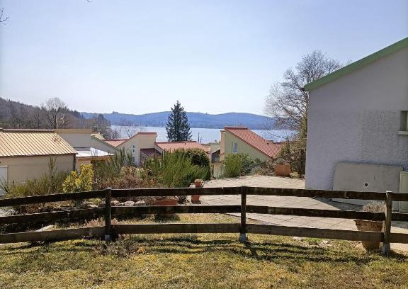 Royere-de-Vassiviere House | Au bord du lac