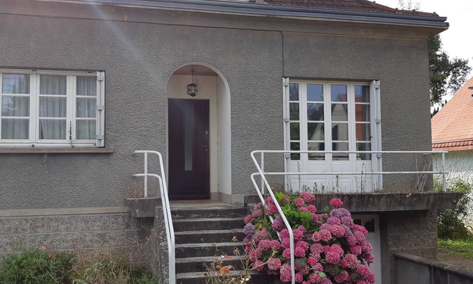 Sud Loire House | Aubépines 2 - Bed and breakfast Zenith Orléans