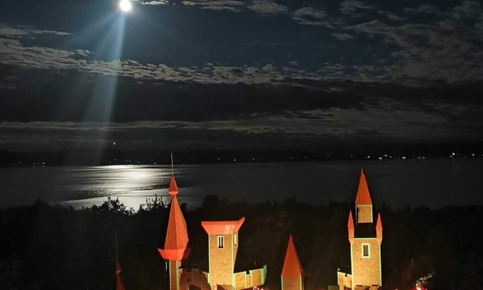 Pointe-a-la-Garde Ski Chalet | Auberge Château Bahia