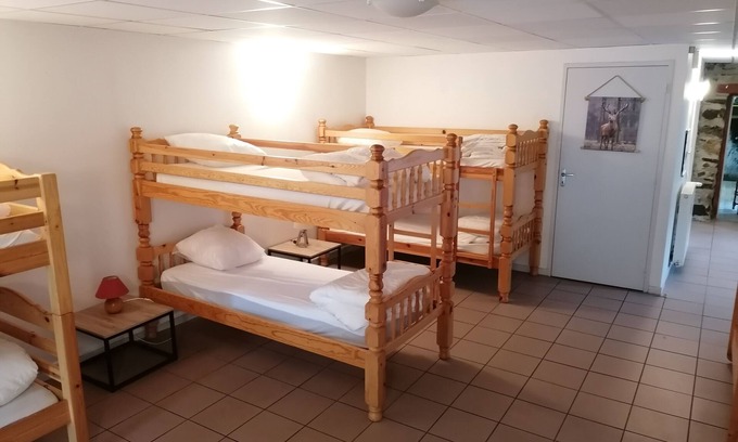 Beaudean Hotel | Auberge des Pyrénées - Dormitory gîte for 9-11 people.