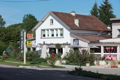 Rouvres-en-Xaintois Hotel | Auberge Du Parc
