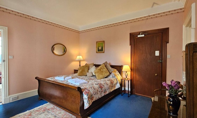 Lairg Apartment | Aultnagar Lodge - Lady Margaret Apartment