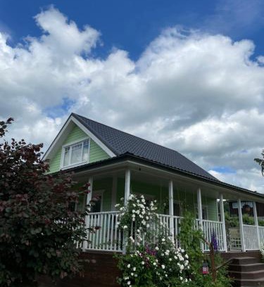 Vissi House | Aunt Owl’s House