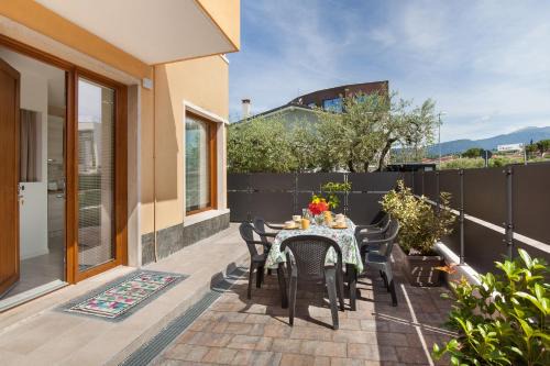 Cisano Apartment | AuroraChiara 56