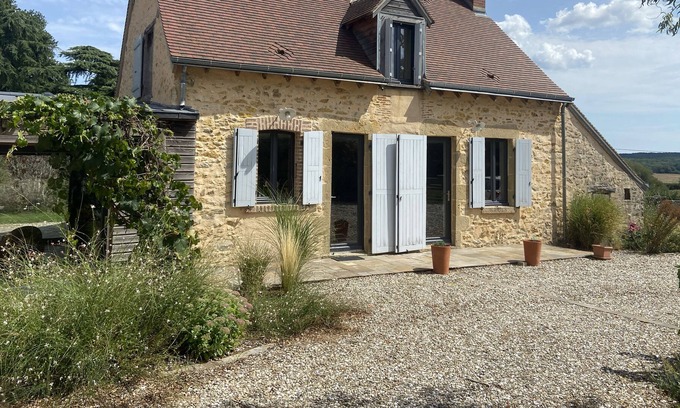 Fougerolles House | Authentic and warm country house