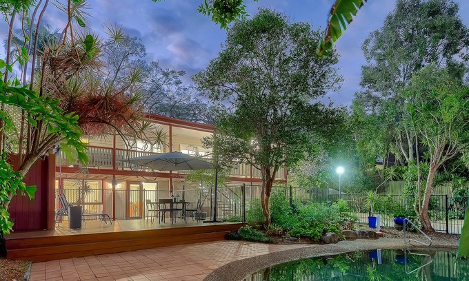 Bardon House | Authentic Queenslander in the heart of Brisbane