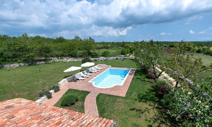 Bokordici Villa | Authentic villa with private pool in peaceful location