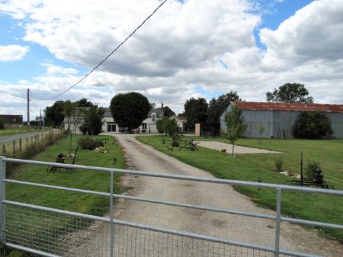 Sambin House | Aux Champs Des Châteaux