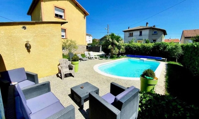 Sorbiers House | Aux Deux Lots