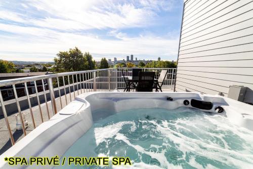 Vieux-Limoilou Apartment | Aux Havres Urbains - Le Penthouse de la 3ième Avenue