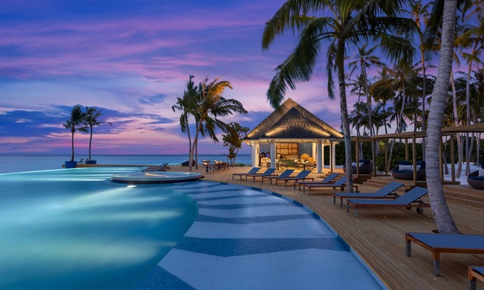 Baa Atoll Hotel | Avani+ Fares Maldives Resort