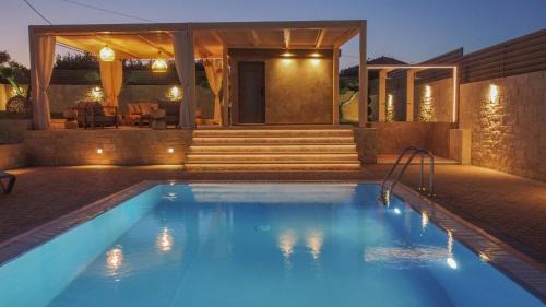 Kounavi Villa | Avelia Luxury Villa with private pool