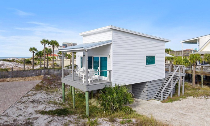 Tang-O-Mar House | Averitts Favorite - Newly Renovated, Gulf View, Tang-O-Mar Community!
