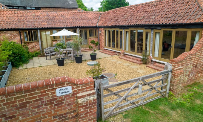 Dunwich House | Avocet Cottage
