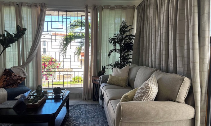 Eleanor Roosevelt House | Away, Still Home! 4 Bedrooms 8 beds! All comfort