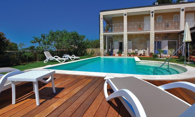Izola Apartment | Awesome apartment in Izola with WiFi