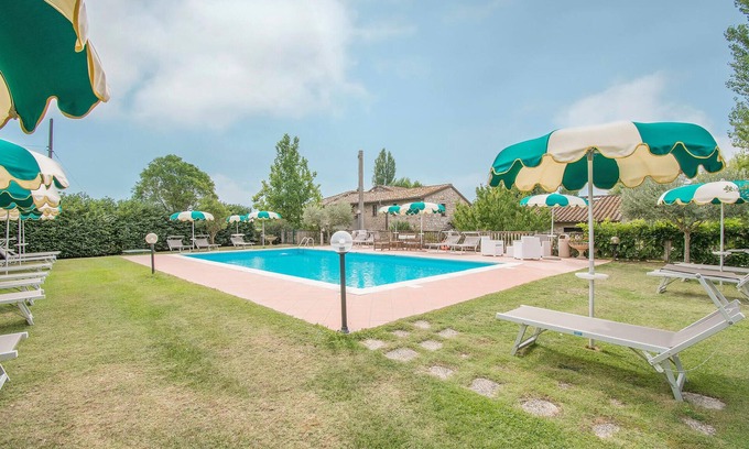 Collesanto Apartment | Awesome apartment in Magione with WiFi