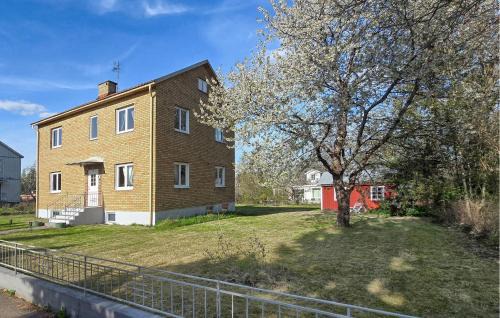 Rorvik Apartment | Awesome Apartment In Rörvik With Wifi