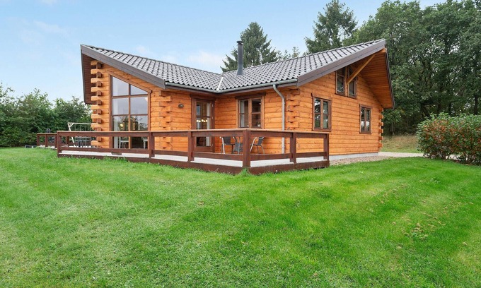 Krejbjerg House | Awesome home in Ejstrupholm with sauna