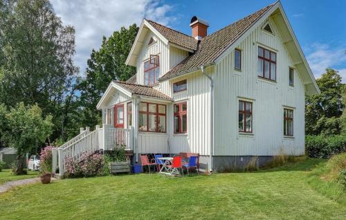 Vanersborg Municipality House | Awesome Home In Frändefors