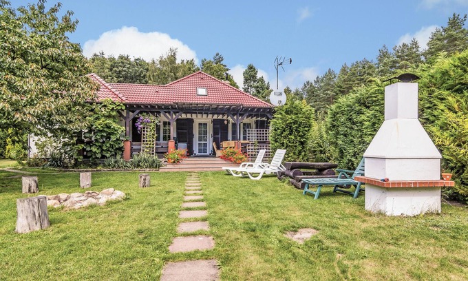 gmina Nowogrodek Pomorski House | Awesome home in Karsko with sauna