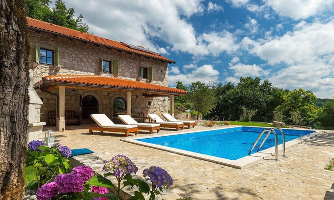 Opatija House | Awesome home in Opatija