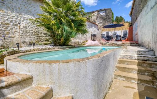 Tonnay-Boutonne House | Awesome Home In Tonnay-Boutonne
