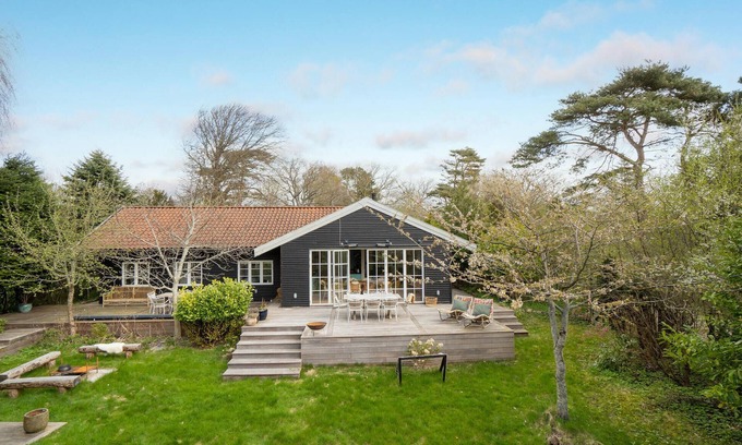 Vejby House | Awesome home in Vejby with kitchen