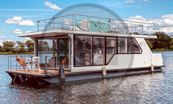 Havelsee Boat Rental | Awesome ship in Neuruppin with kitchen