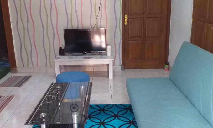 Sinduharjo House | AYO Homestay rumah sewa untuk harian/mingguan dgn harga terjangkau dan nyaman.