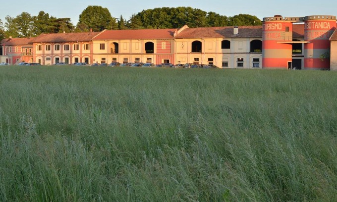 Birago House | Azienda Agricola La Botanica