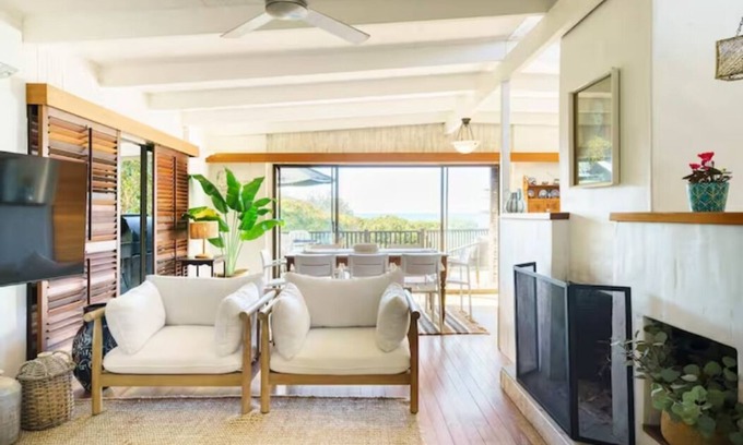 Marcus Beach House | AZURE - BEACH HOUSE ON THE BEACH