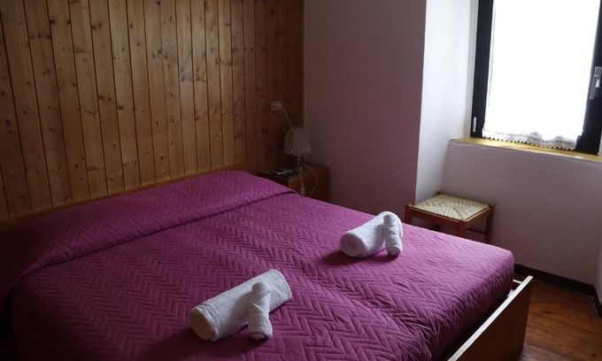 Ranzo Bed & Breakfast | B&B Amico