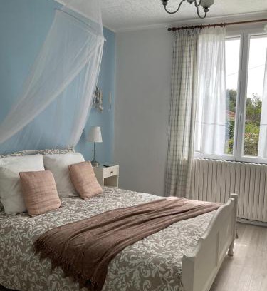 Saint-Pierre-du-Chemin Bed & Breakfast | B&B at 3 La Brionniere