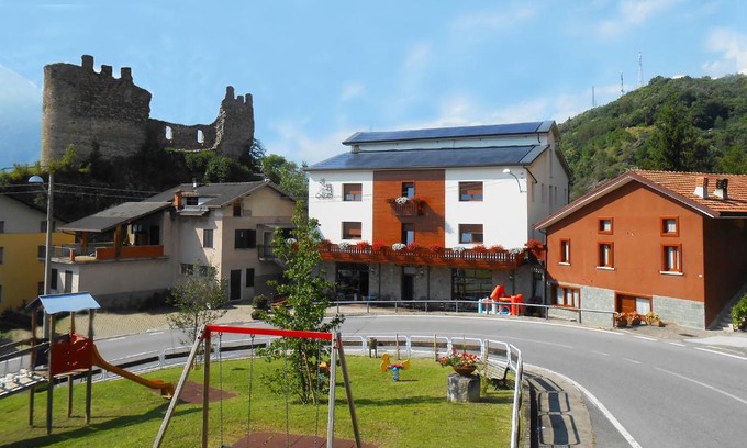 Cimbergo Bed & Breakfast | B&B Castello Cimbergo