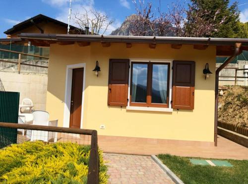Lodrino Bed & Breakfast | B&B Isola Verde