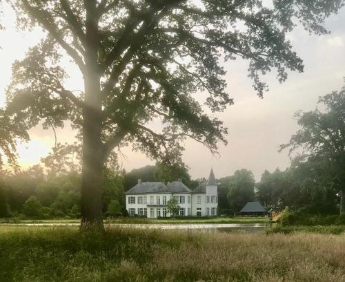 Arendonk Bed & Breakfast | B&B Kasteel Den Tip