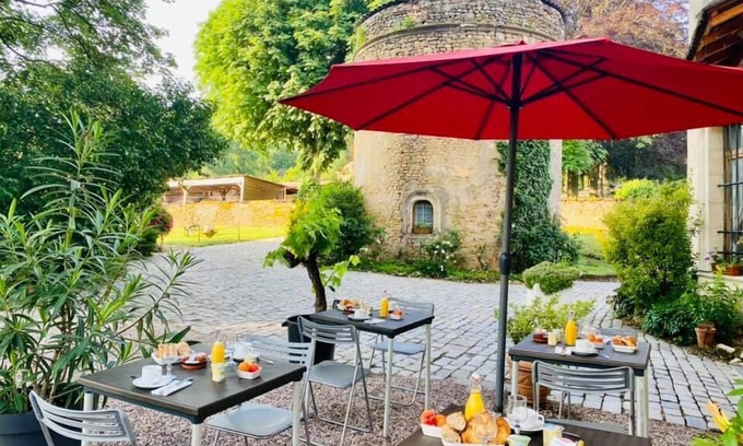 Belleau Bed & Breakfast | B&B Le Château de Morey