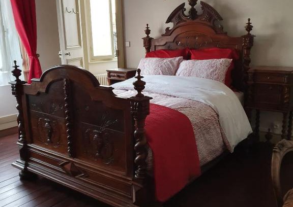 Calais Bed & Breakfast | B & B Les Secrets des Loges