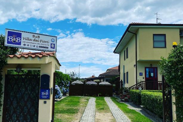 Sant'Eufemia Lamezia Bed & Breakfast | B&B Villa dei Fiori