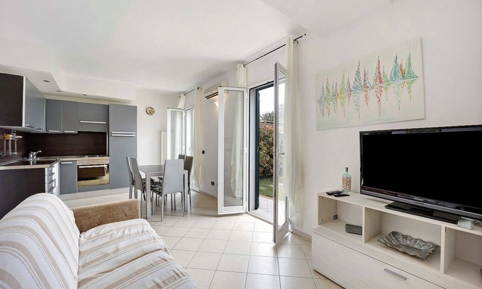 Riva Ligure Apartment | B179 - Apartment with garden and private parking space